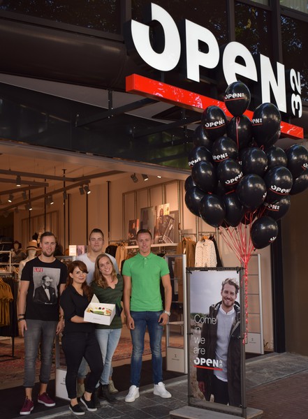 OPEN32