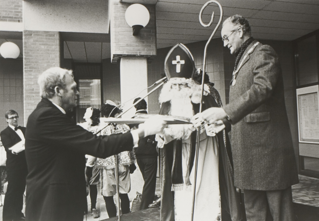 Hoekstra 1985