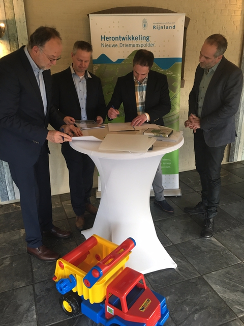 25022017 Contractondertekening N3MP copy