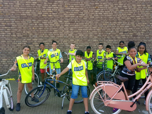 meerpaal fietst