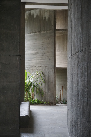 Louis Redon via Pixabay Le Corbusier Ahmedabad